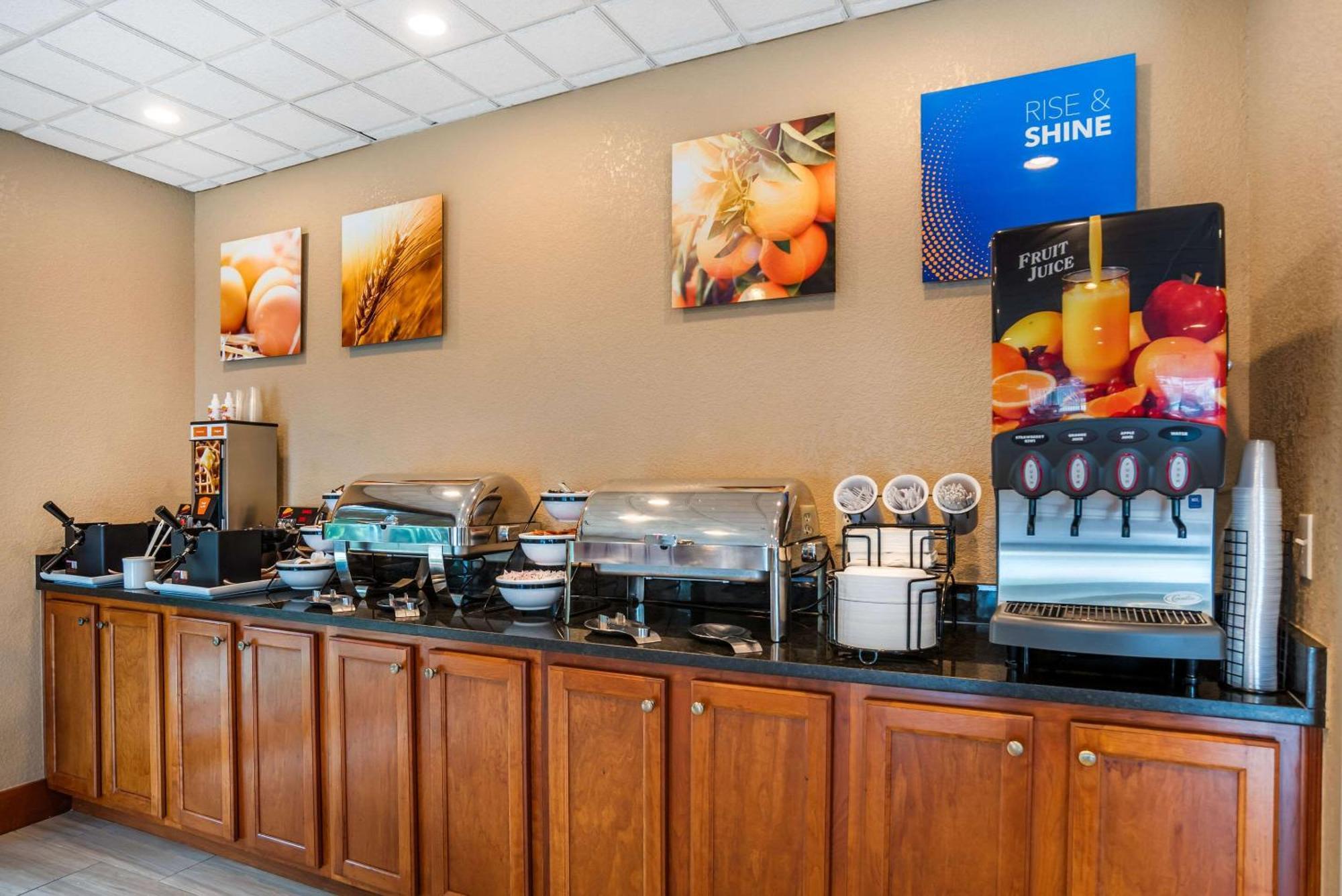 Comfort Inn & Suites Crestview Eksteriør billede