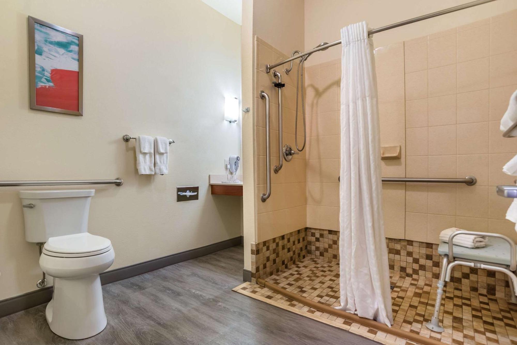 Comfort Inn & Suites Crestview Eksteriør billede
