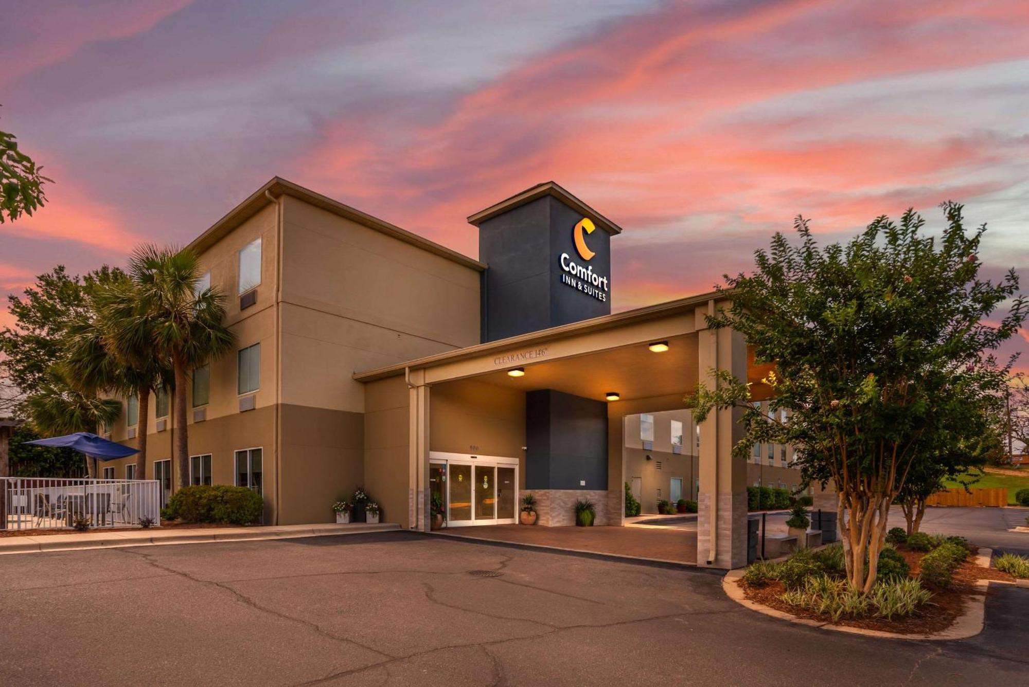 Comfort Inn & Suites Crestview Eksteriør billede