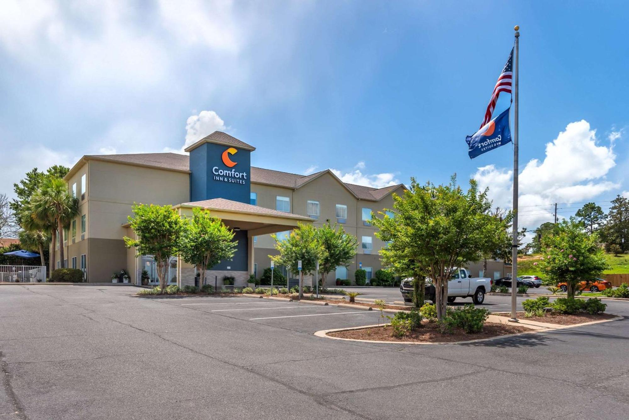 Comfort Inn & Suites Crestview Eksteriør billede