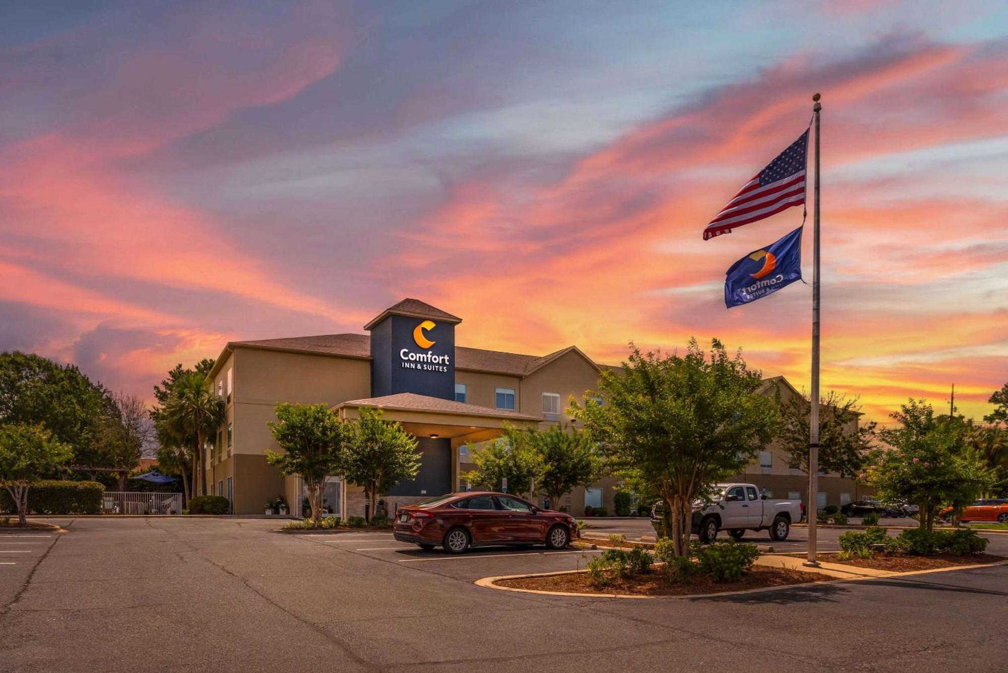 Comfort Inn & Suites Crestview Eksteriør billede